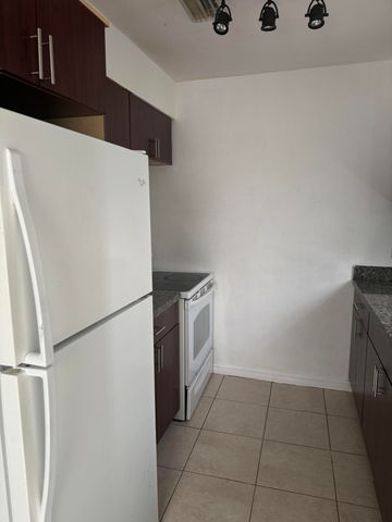 1401 N J Street A, Lake Worth Beach, FL 33460
