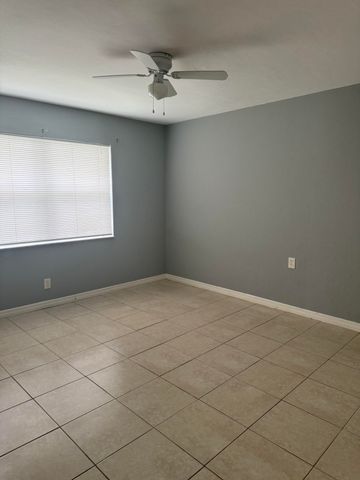 1401 N J Street A, Lake Worth Beach, FL 33460