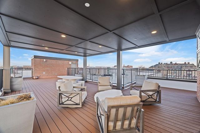 99 Foundry Place 104, Portsmouth, NH 03801
