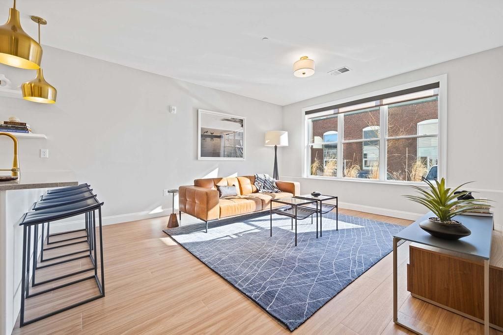 99 Foundry Place 104, Portsmouth, NH 03801