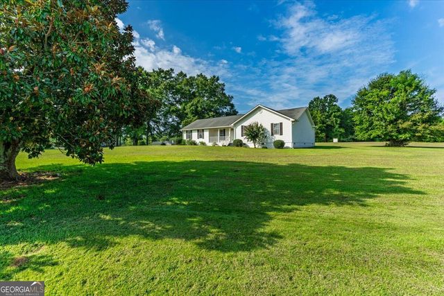 106 Stonegables Drive, Gray, GA 31032