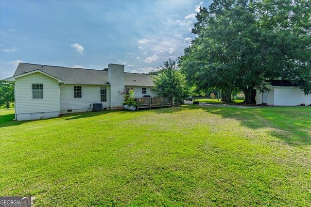 106 Stonegables Drive, Gray, GA 31032