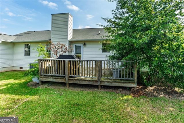 106 Stonegables Drive, Gray, GA 31032