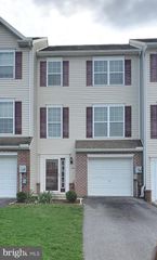316 CAPE CLIMB, York, PA 17408