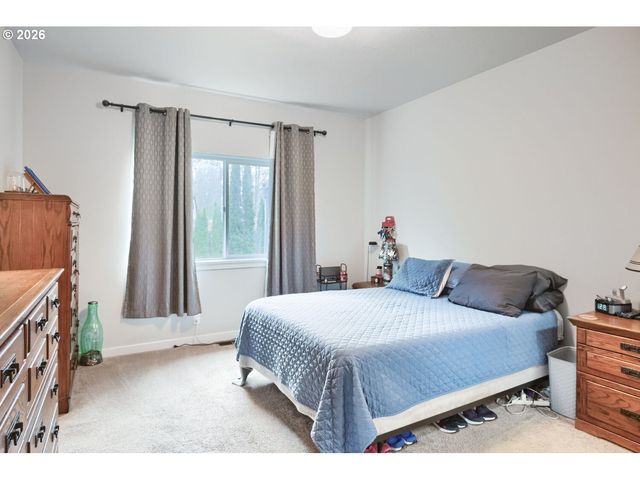 25124 CORKY Ln, Veneta, OR 97487