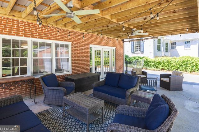 2647 Stanislaus Circle, Macon, GA 31204