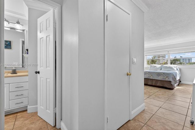 300 NE 14th Ave 505, Hallandale Beach, FL 33009