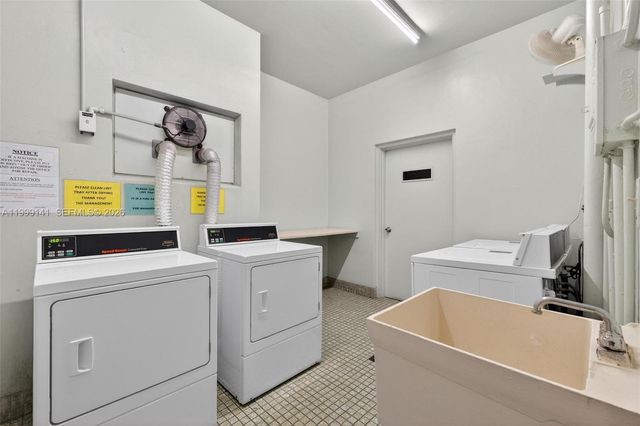 300 NE 14th Ave 505, Hallandale Beach, FL 33009