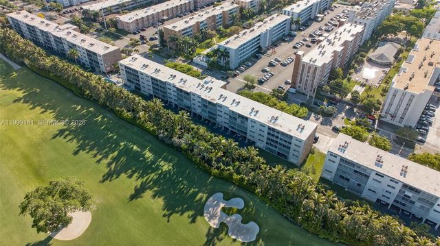 300 NE 14th Ave 505, Hallandale Beach, FL 33009