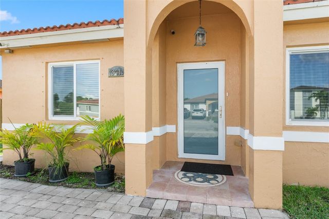 13410 SW 260th Lane, Homestead, FL 33032