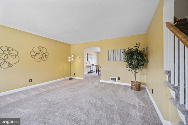 36 DARROW, Baltimore, MD 21228