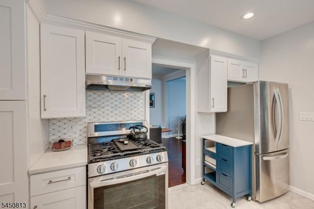 317 Ainsworth St, Linden City, NJ 07036