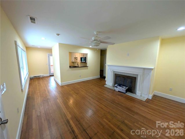 542 Stegall Street, Charlotte, NC 28217