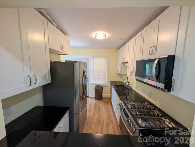 542 Stegall Street, Charlotte, NC 28217