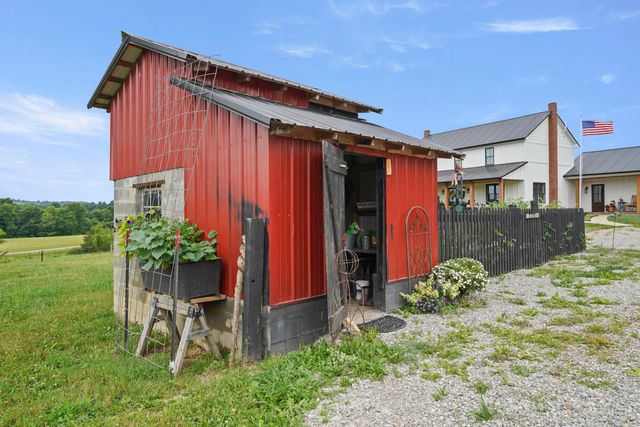 599 Watson Chapel Road, Liberty, KY 42539