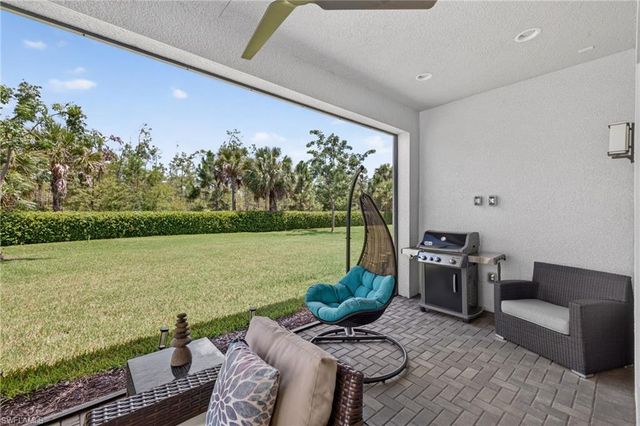 20390 Fair Oak LN, Estero, FL 33928