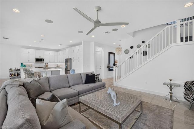 20390 Fair Oak LN, Estero, FL 33928