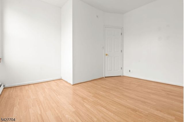 101 Sheridan Ave, Paterson City, NJ 07502