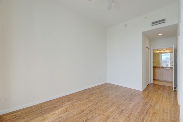 511 SE 5th Avenue 1913, Fort Lauderdale, FL 33301