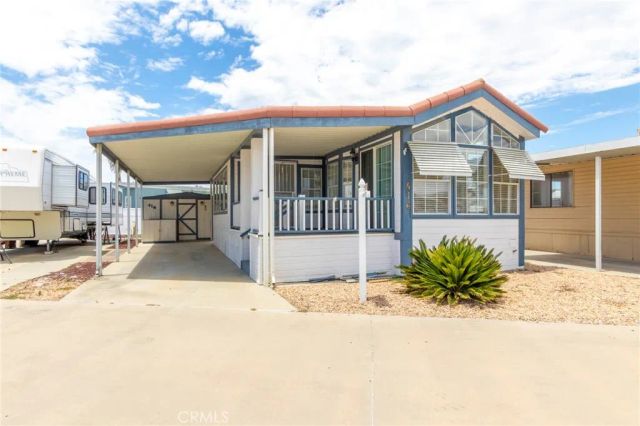 1295 S Cawston Avenue 416, Hemet, CA 92545