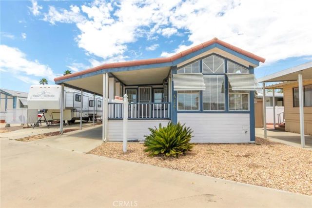 1295 S Cawston Avenue 416, Hemet, CA 92545