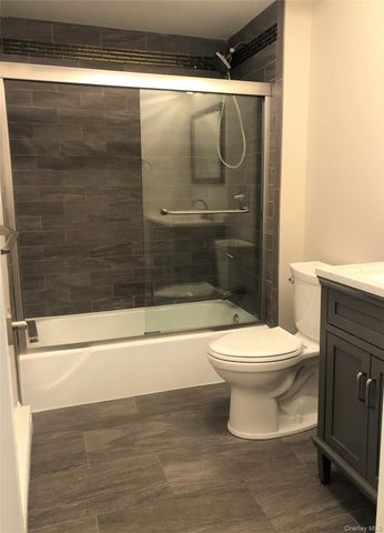 3213 S Shelley Street, Mohegan Lake, NY 10547