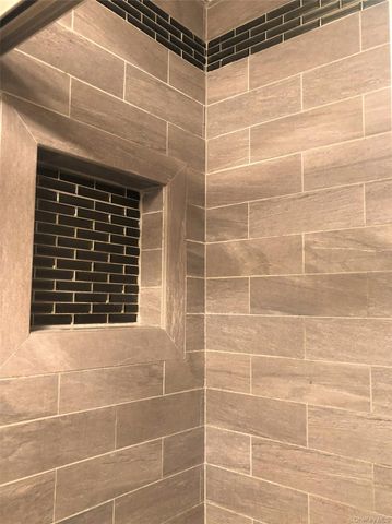 3213 S Shelley Street, Mohegan Lake, NY 10547