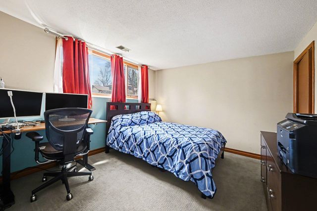 536 Riviera Drive, New Brighton, MN 55112