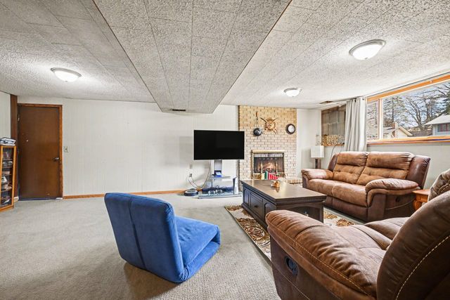 536 Riviera Drive, New Brighton, MN 55112