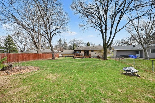 536 Riviera Drive, New Brighton, MN 55112