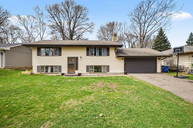 536 Riviera Drive, New Brighton, MN 55112