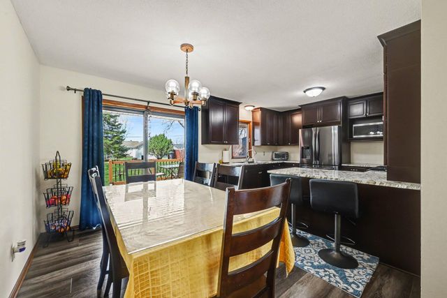 536 Riviera Drive, New Brighton, MN 55112