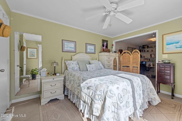 1112 Shepard Street, Morehead City, NC 28557