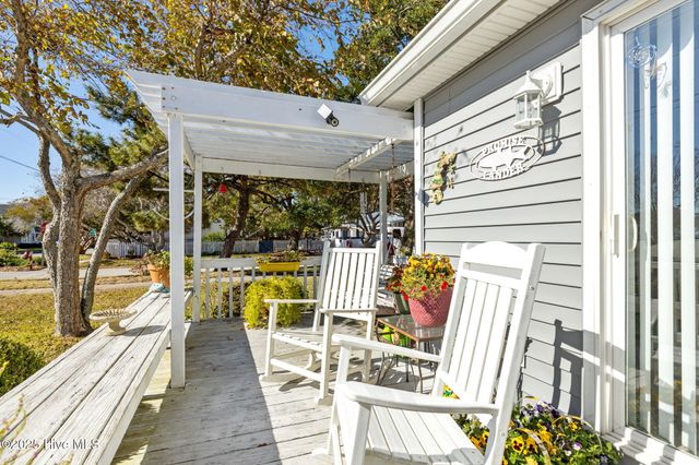 1112 Shepard Street, Morehead City, NC 28557