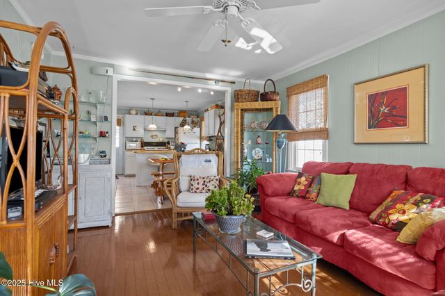 1112 Shepard Street, Morehead City, NC 28557