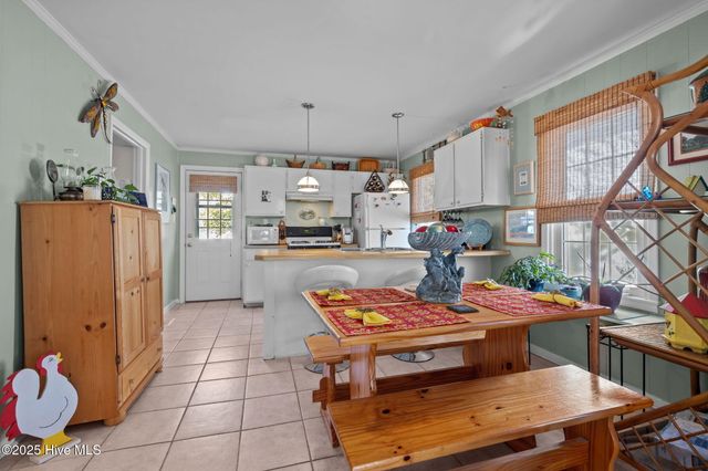 1112 Shepard Street, Morehead City, NC 28557