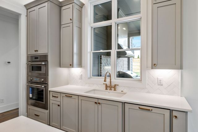 7013 Congress Drive, Franklin, TN 37064