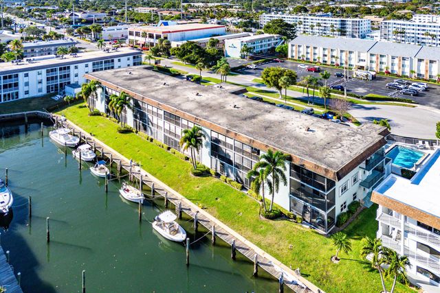 124 Shore Court 303, North Palm Beach, FL 33408