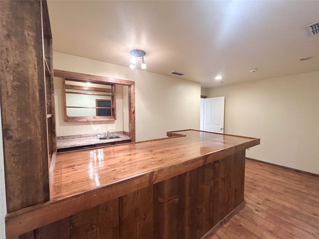 1170 Lumkins Road, Forreston, TX 76041