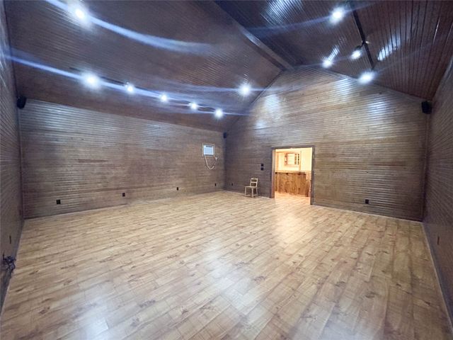 1170 Lumkins Road, Forreston, TX 76041