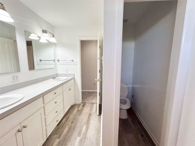 1170 Lumkins Road, Forreston, TX 76041