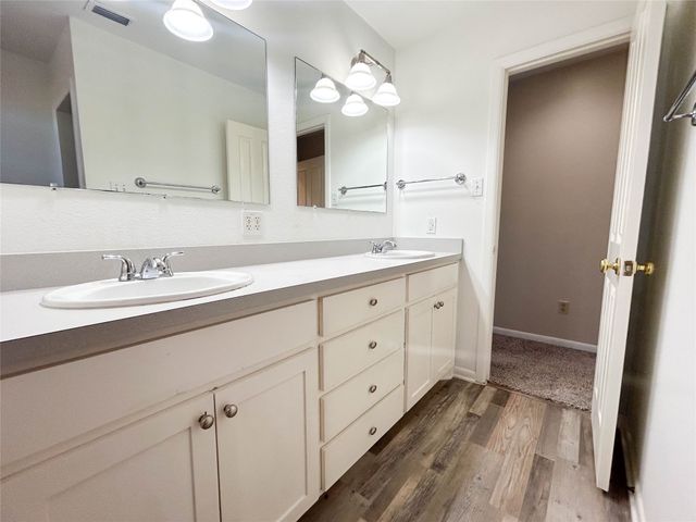 1170 Lumkins Road, Forreston, TX 76041