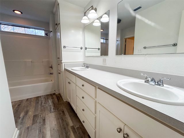 1170 Lumkins Road, Forreston, TX 76041