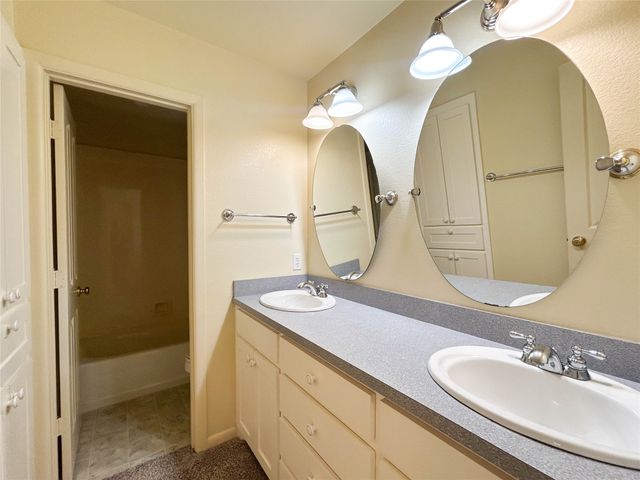 1170 Lumkins Road, Forreston, TX 76041