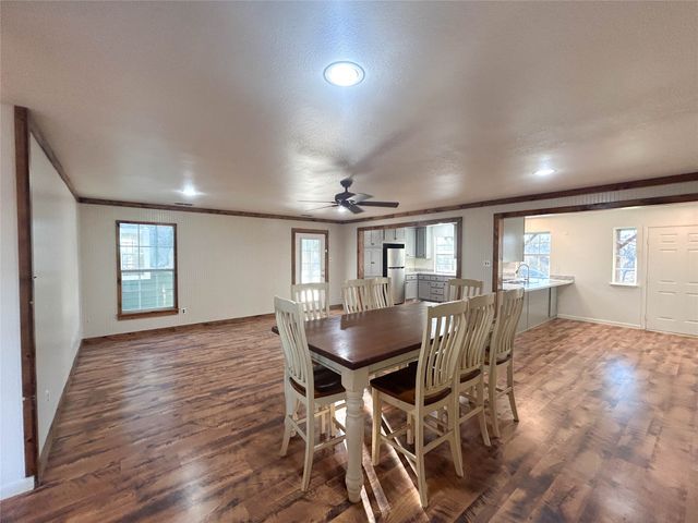 1170 Lumkins Road, Forreston, TX 76041