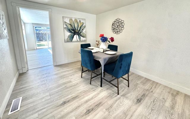 1117 Madera Avenue, Menlo Park, CA 94025