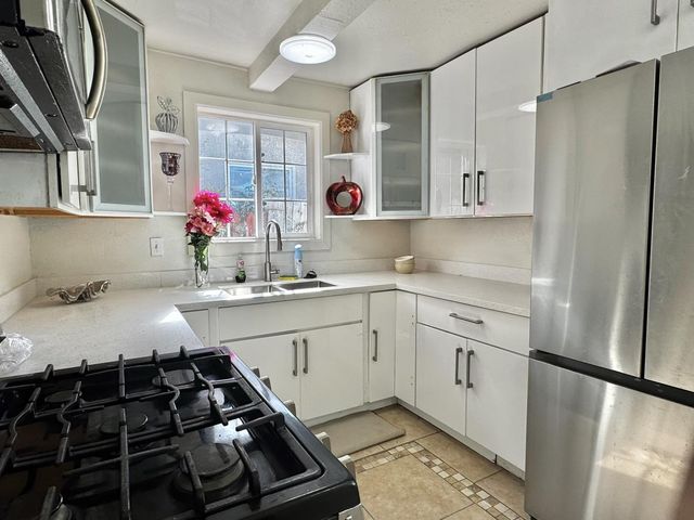 1117 Madera Avenue, Menlo Park, CA 94025