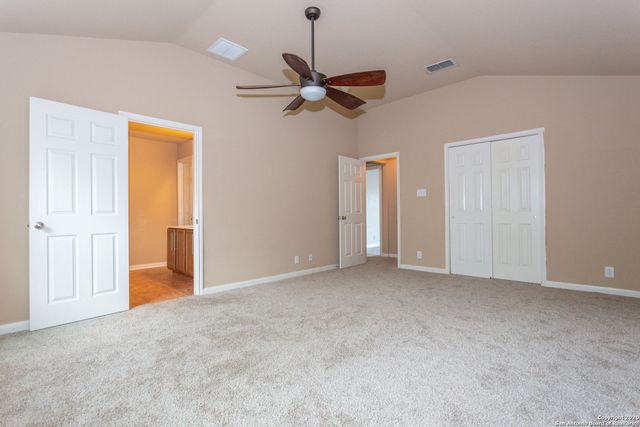 331 knights cross, San Antonio, TX 78258