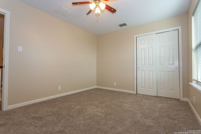 331 knights cross, San Antonio, TX 78258