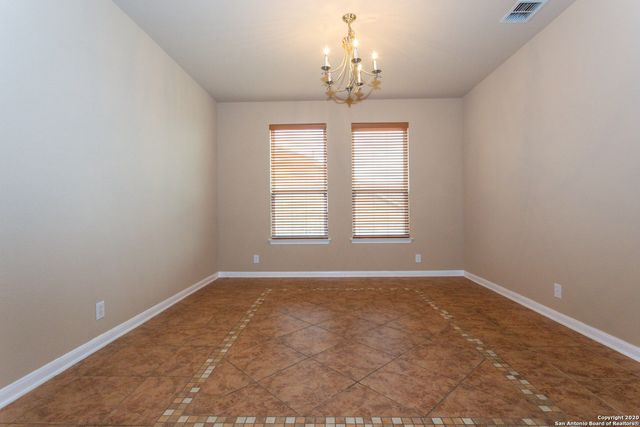 331 knights cross, San Antonio, TX 78258